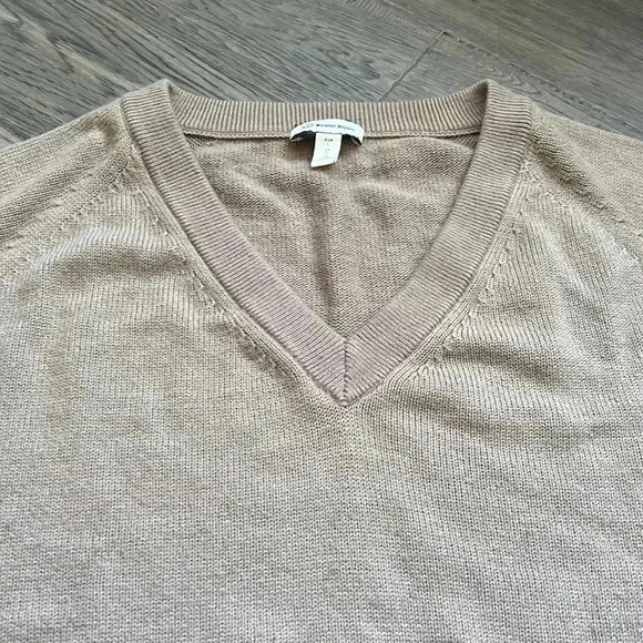 🔥woolen Bloom🔥 | V neck  lightweight long sleeve knit sweater - Picture 4 of 10